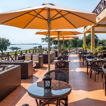Kaazi Beach Resort Kigo Экстерьер фото